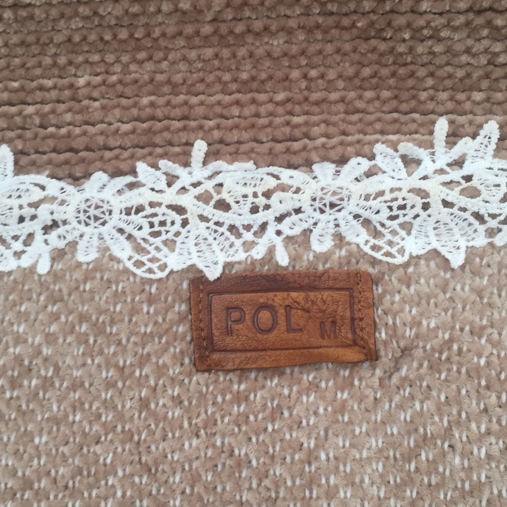 Pol - Picture 6 of 9